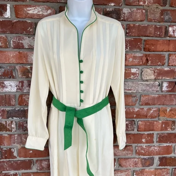 Vintage off white and green dress size medium - Picture 1 of 5